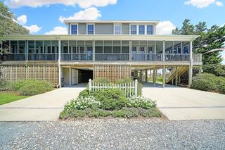 115 SW Yacht Drive, Oak Island, NC 28465