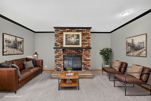 2512 Mallory Street SW, Cedar Rapids, IA 52404