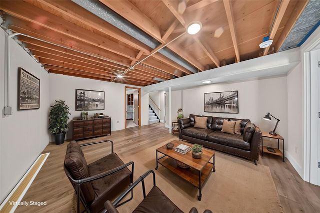 2512 Mallory Street SW, Cedar Rapids, IA 52404