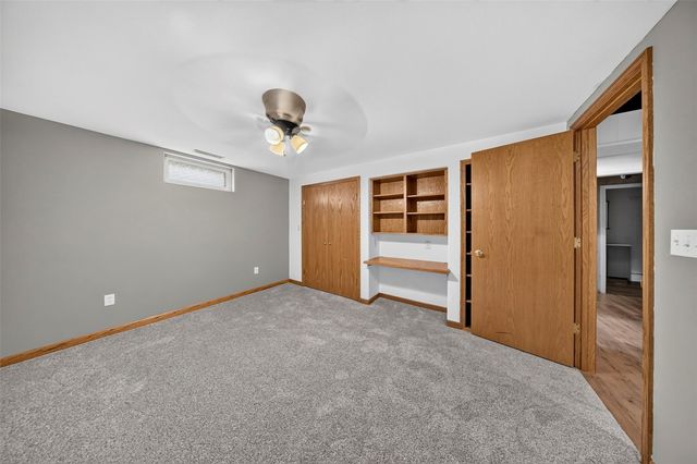2512 Mallory Street SW, Cedar Rapids, IA 52404