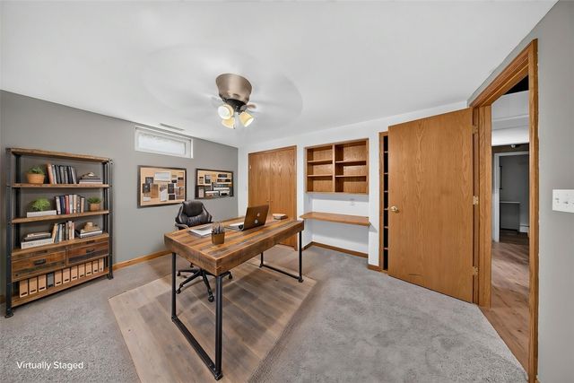 2512 Mallory Street SW, Cedar Rapids, IA 52404