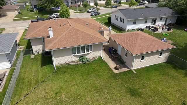 2512 Mallory Street SW, Cedar Rapids, IA 52404