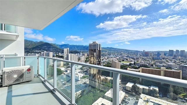 1500 Rycroft Street 3207R, Honolulu, HI 96814
