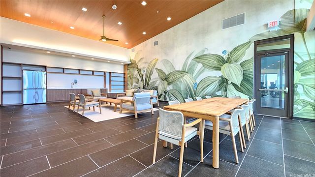 1500 Rycroft Street 3207R, Honolulu, HI 96814