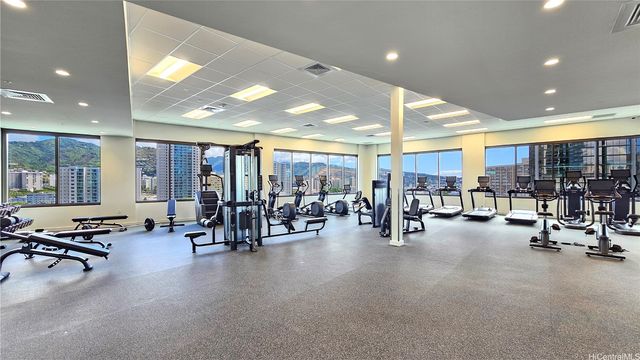 1500 Rycroft Street 3207R, Honolulu, HI 96814