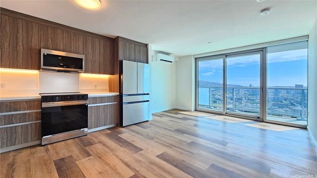 1500 Rycroft Street 3207R, Honolulu, HI 96814