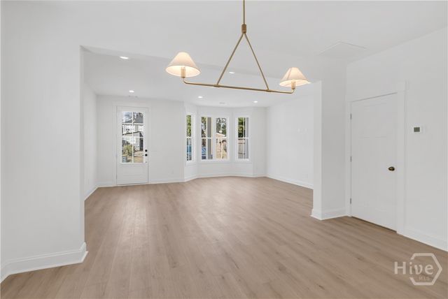 1211 E 34th Street, Savannah, GA 31404