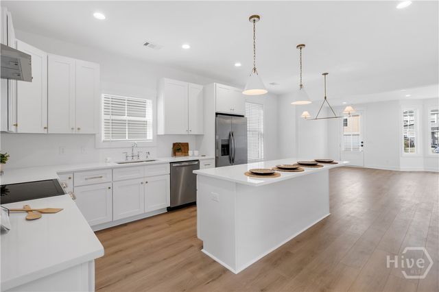 1211 E 34th Street, Savannah, GA 31404