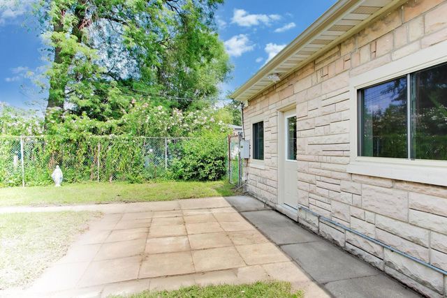 14340 Kostner Avenue, Midlothian, IL 60445