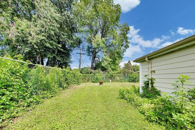 14340 Kostner Avenue, Midlothian, IL 60445