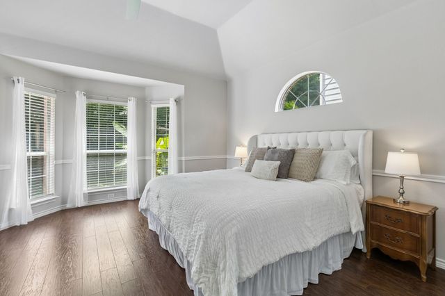 800 Wooded Creek Lane, Mckinney, TX 75071