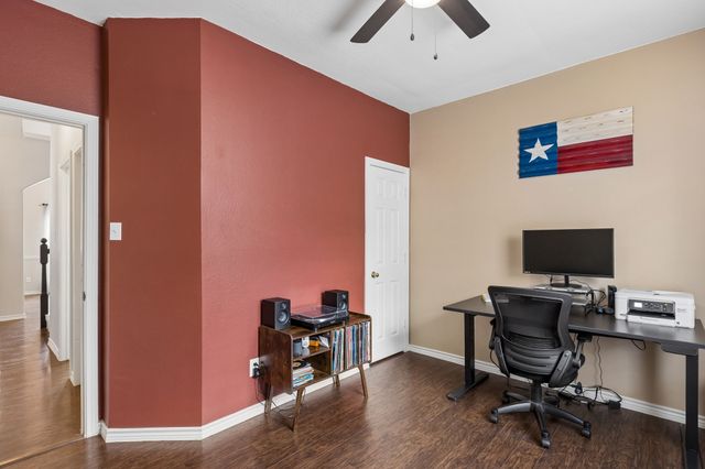 800 Wooded Creek Lane, Mckinney, TX 75071