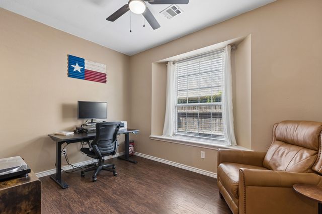 800 Wooded Creek Lane, Mckinney, TX 75071
