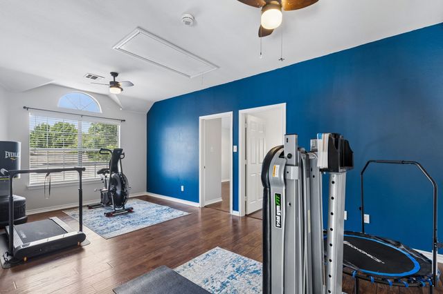 800 Wooded Creek Lane, Mckinney, TX 75071
