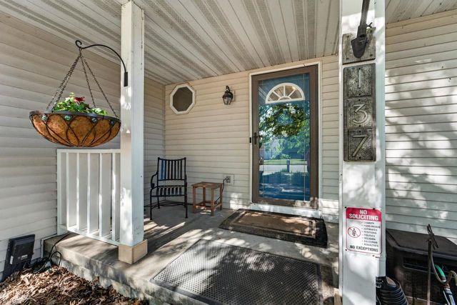 137 Lynne Trail, Oregon, WI 53575