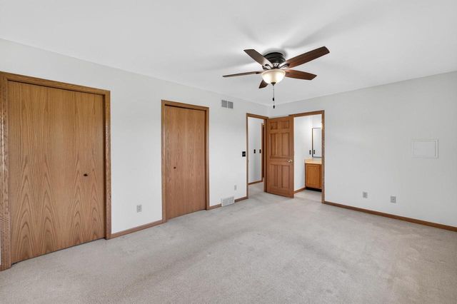 137 Lynne Trail, Oregon, WI 53575