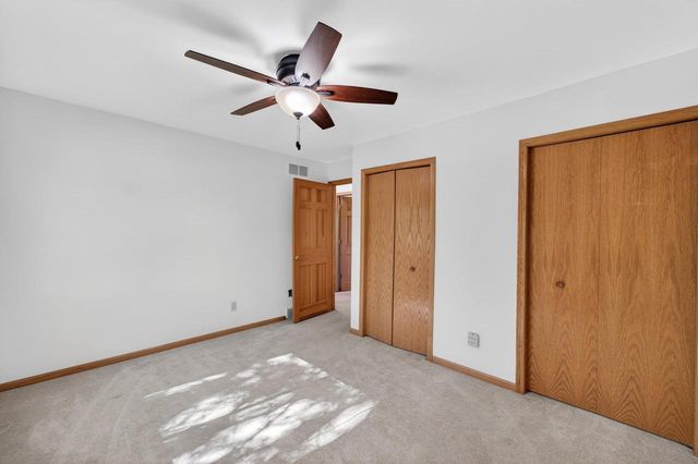 137 Lynne Trail, Oregon, WI 53575