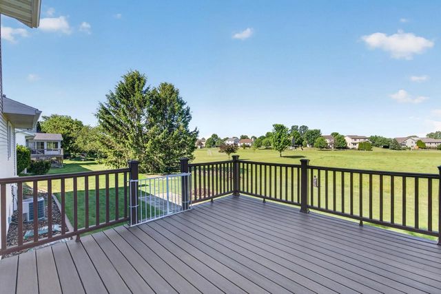 137 Lynne Trail, Oregon, WI 53575