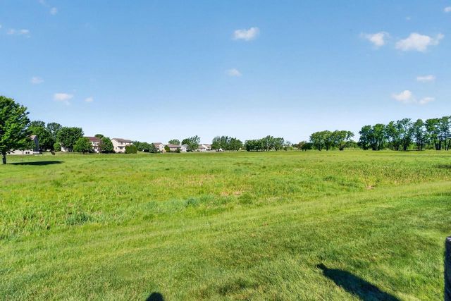 137 Lynne Trail, Oregon, WI 53575