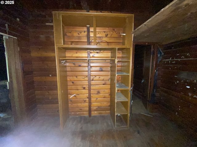 9020 ELK CREEK Rd, Trail, OR 97541