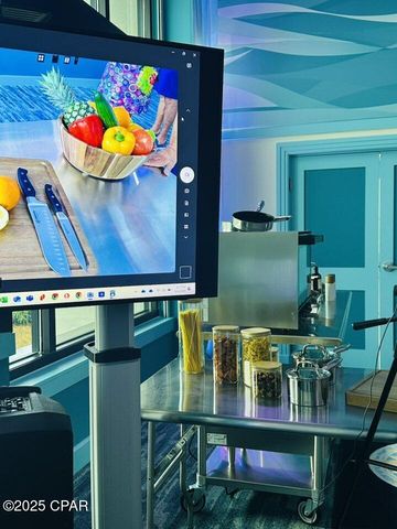 8670 Treasure Past Way, Panama City Beach, FL 32413