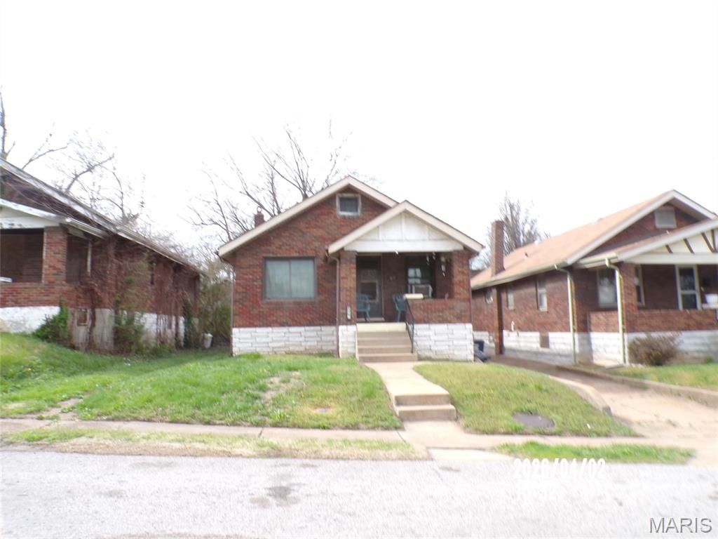 4319 Rosewood Avenue, Pine Lawn, MO 63120