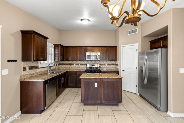 13173 MYSTIC PATH, El Paso, TX 79938