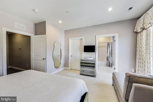 10821 SYMPHONY PARK, North Bethesda, MD 20852