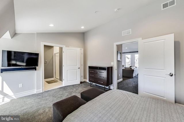 10821 SYMPHONY PARK, North Bethesda, MD 20852