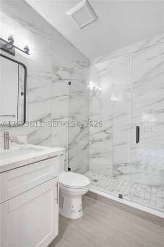 3051-3053 NW 59th St, Miami, FL 33142