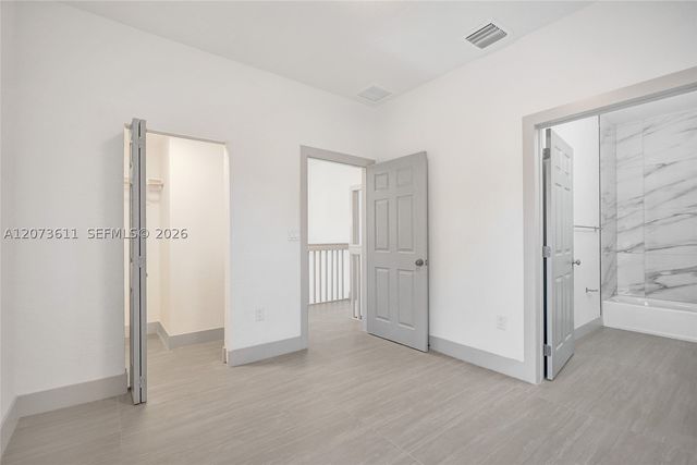 3051-3053 NW 59th St, Miami, FL 33142