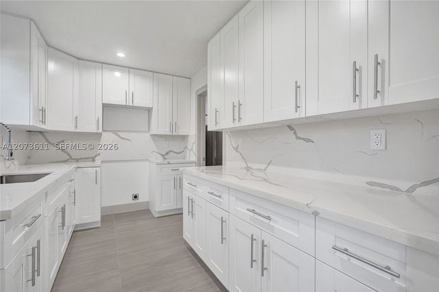 3051-3053 NW 59th St, Miami, FL 33142