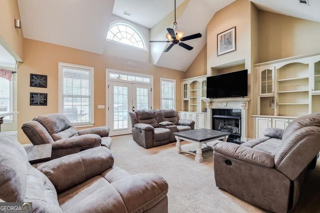 327 Westminster Drive, Guyton, GA 31312