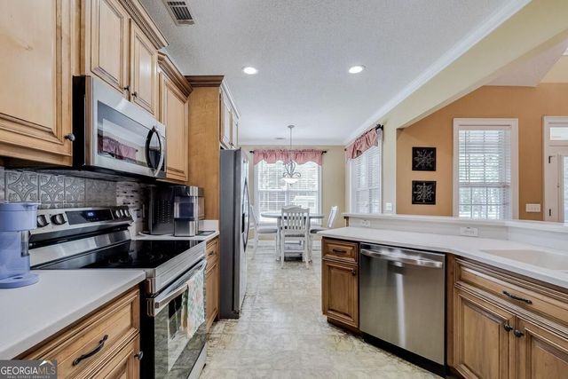 327 Westminster Drive, Guyton, GA 31312