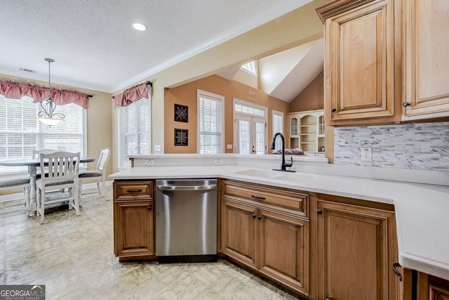 327 Westminster Drive, Guyton, GA 31312