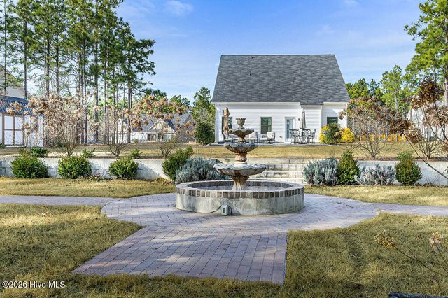 4225 Irwin Drive, Aberdeen, NC 28315