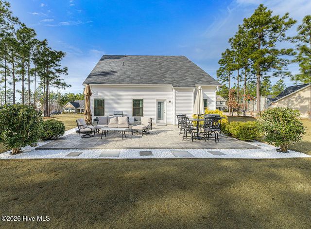 4225 Irwin Drive, Aberdeen, NC 28315