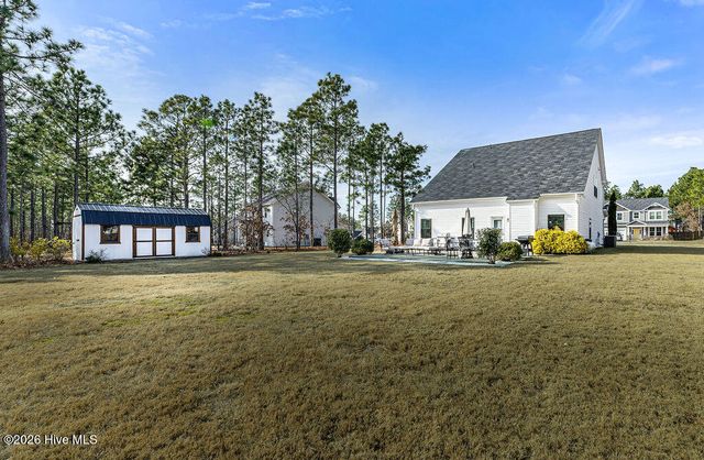 4225 Irwin Drive, Aberdeen, NC 28315