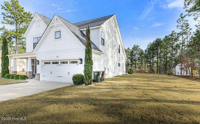 4225 Irwin Drive, Aberdeen, NC 28315