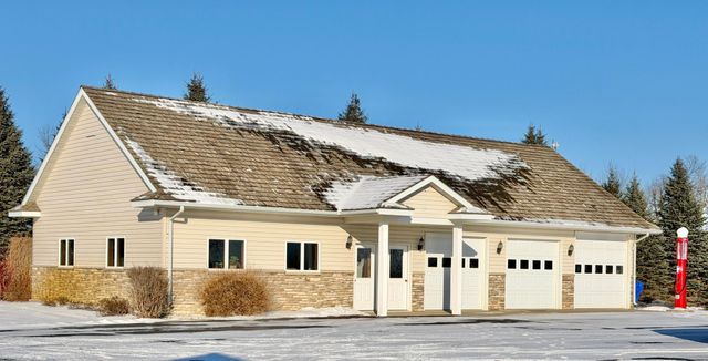 2140 State Highway 23, Lynd, MN 56157