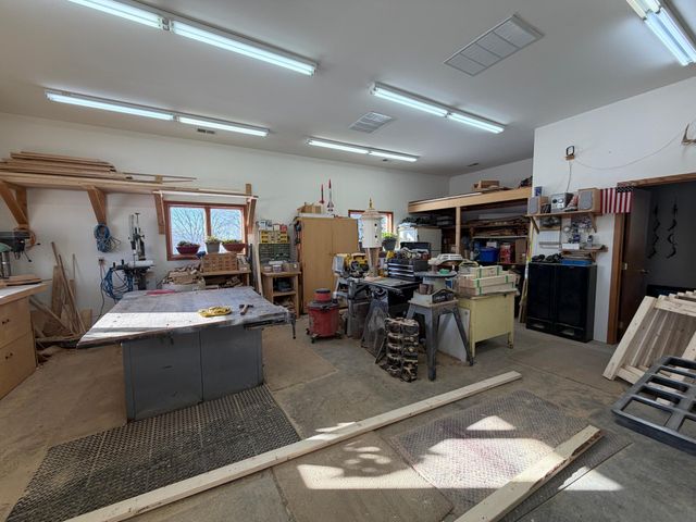 2140 State Highway 23, Lynd, MN 56157