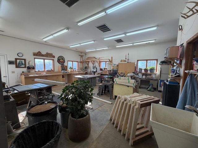 2140 State Highway 23, Lynd, MN 56157