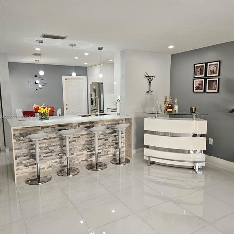 7378 SW 162nd Pl, Miami, FL 33193