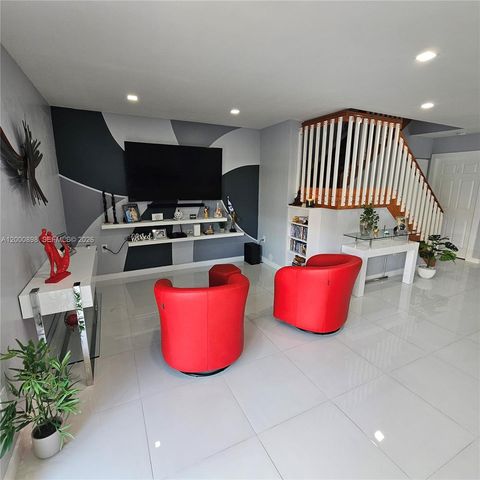 7378 SW 162nd Pl, Miami, FL 33193