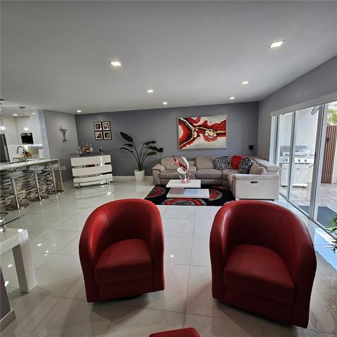 7378 SW 162nd Pl, Miami, FL 33193