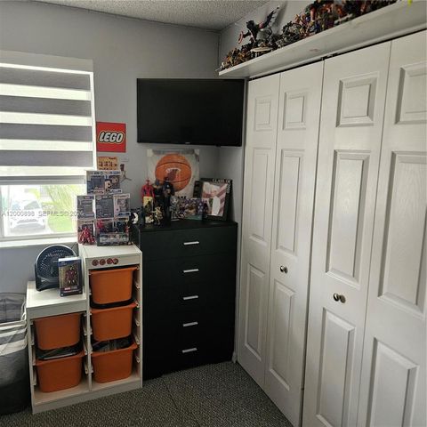 7378 SW 162nd Pl, Miami, FL 33193