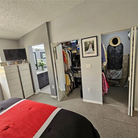 7378 SW 162nd Pl, Miami, FL 33193