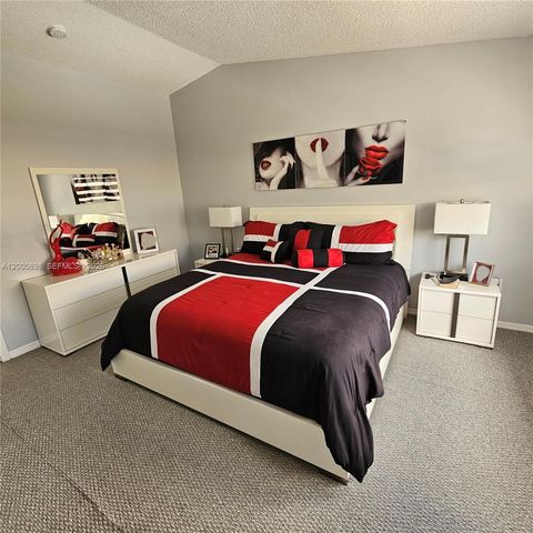 7378 SW 162nd Pl, Miami, FL 33193