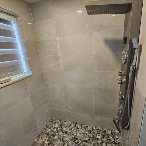 7378 SW 162nd Pl, Miami, FL 33193