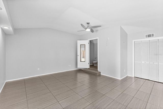 135 ARANDA STREET NE, St Petersburg, FL 33704